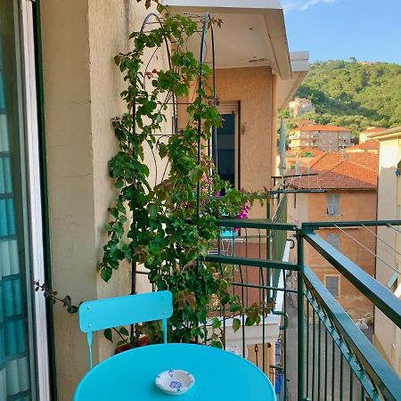 Ferienwohnung Biker'S Blue Cove Finale Ligure Exterior foto